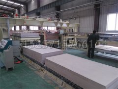 <b>石棉板設備提升了產品的生產效率和質量</b>