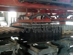 <b>真空石棉瓦設備生產的石棉瓦密度更高</b>