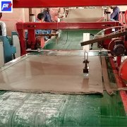 <b> 石棉瓦設備跟隨技術不斷更新</b>